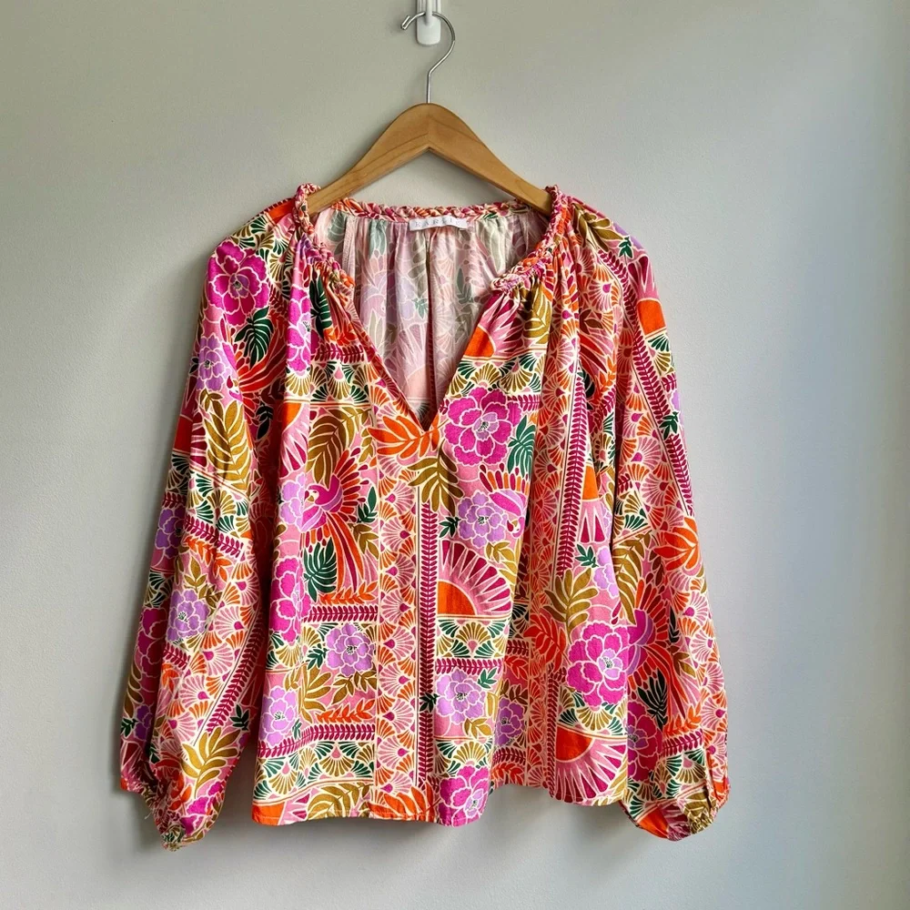 Karlie Toucan V-neck Braid Trim Top Size M - Picture 1 of 11